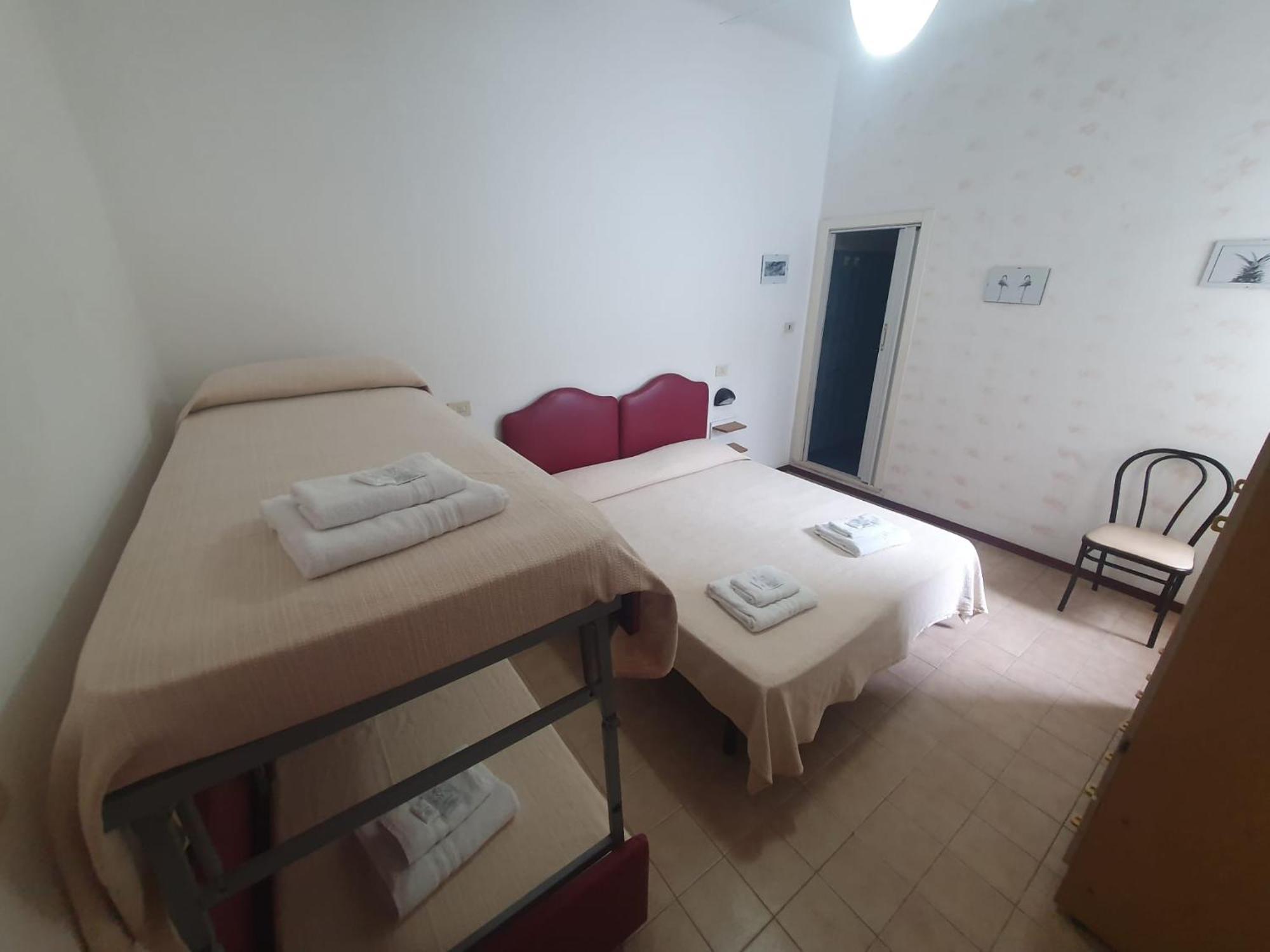 Hotel Ideale Young People Under 40 Rimini Exterior foto